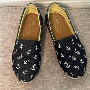 Toms Nautical Blue and White Flats